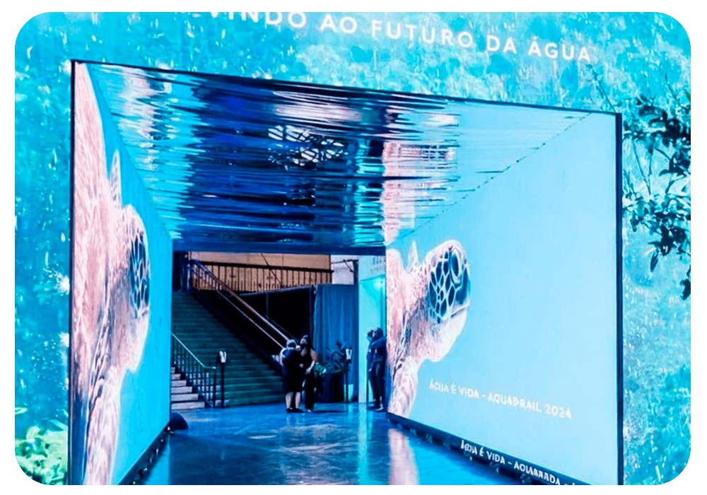 TUNEL DE LED ROBERTO BESSA 3